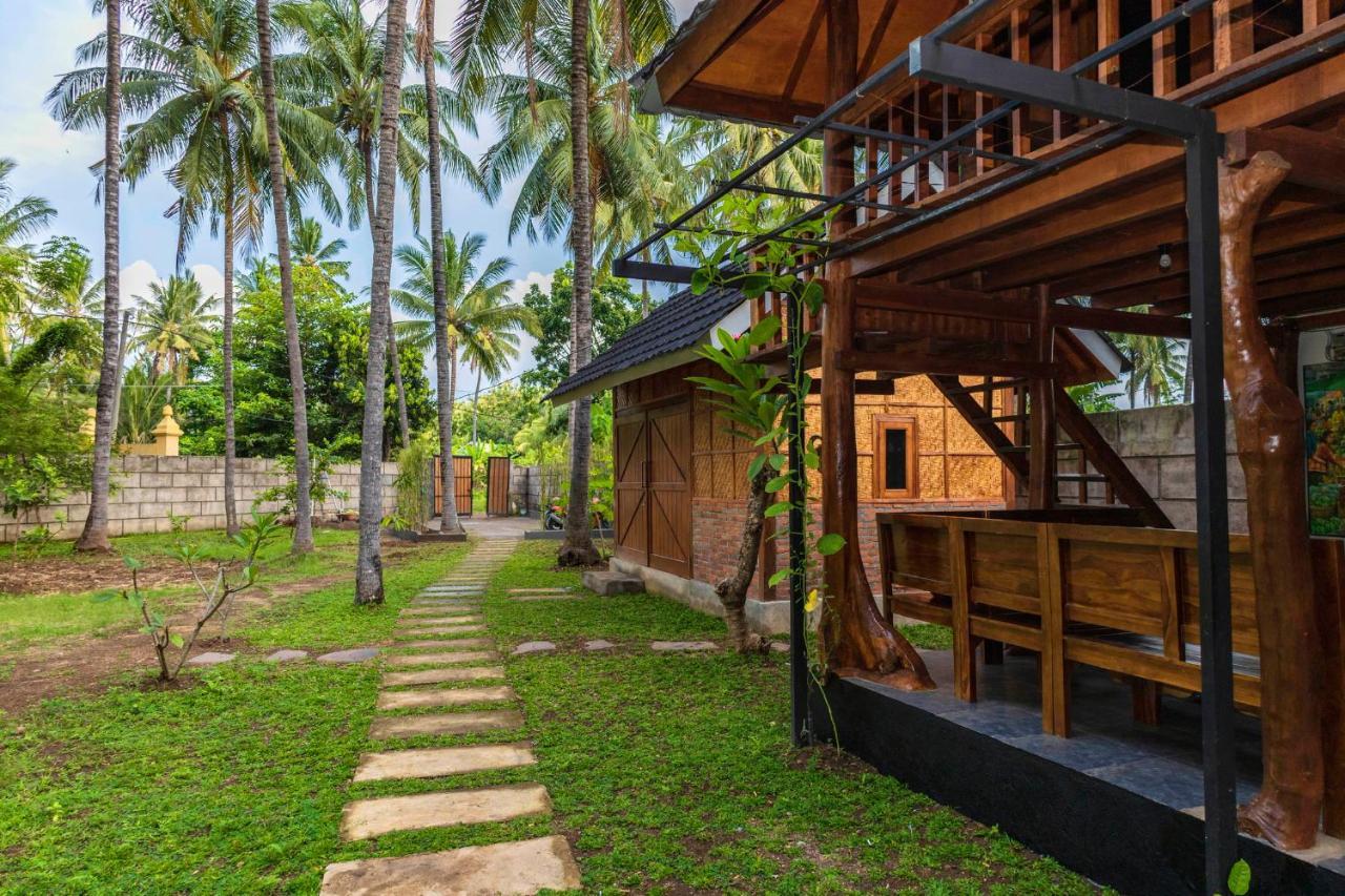Tahlia'S Villa Sorongjukung Luaran gambar