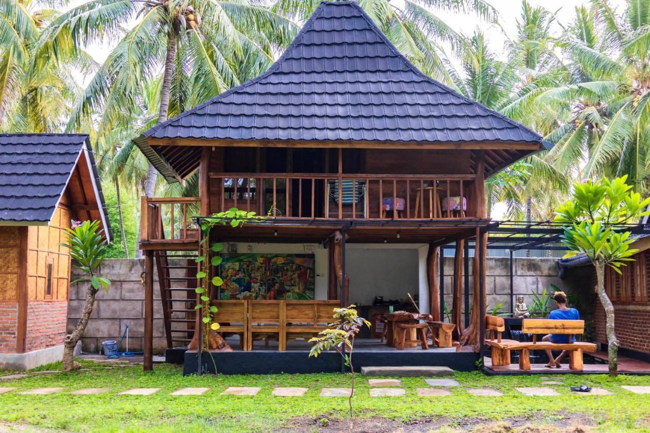 Tahlia'S Villa Sorongjukung Luaran gambar