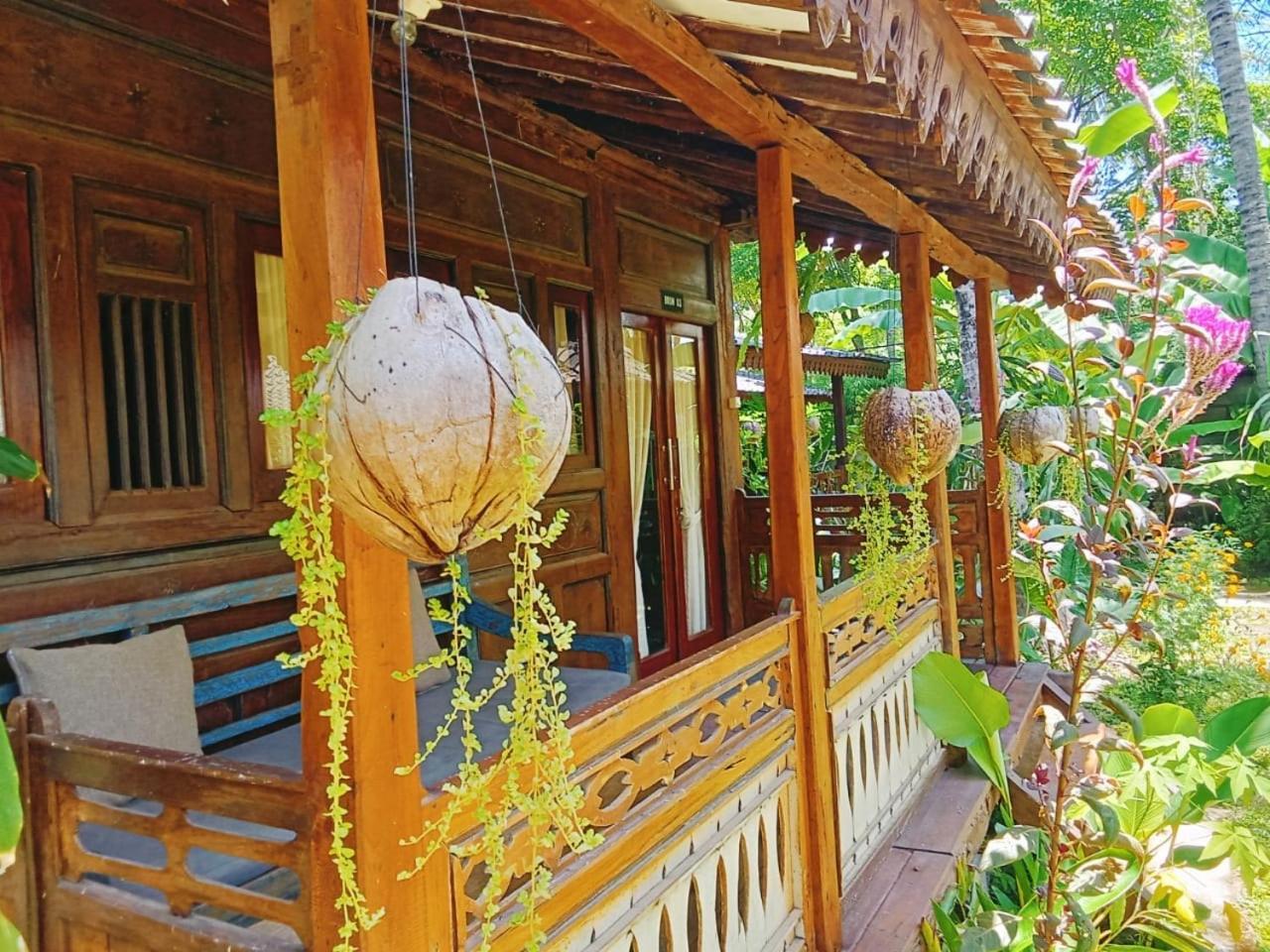 Tahlia'S Villa Sorongjukung Luaran gambar