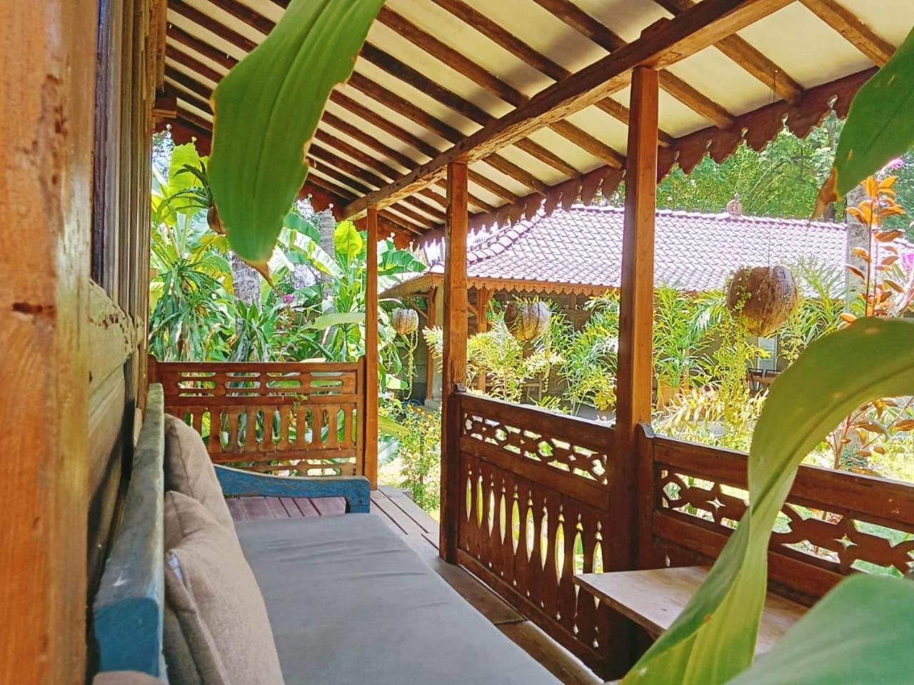 Tahlia'S Villa Sorongjukung Luaran gambar