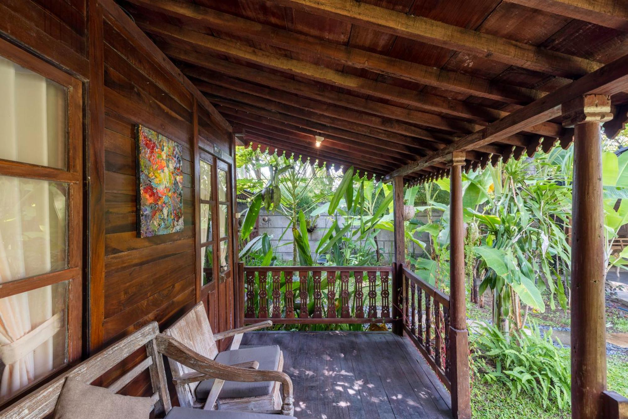 Tahlia'S Villa Sorongjukung Luaran gambar