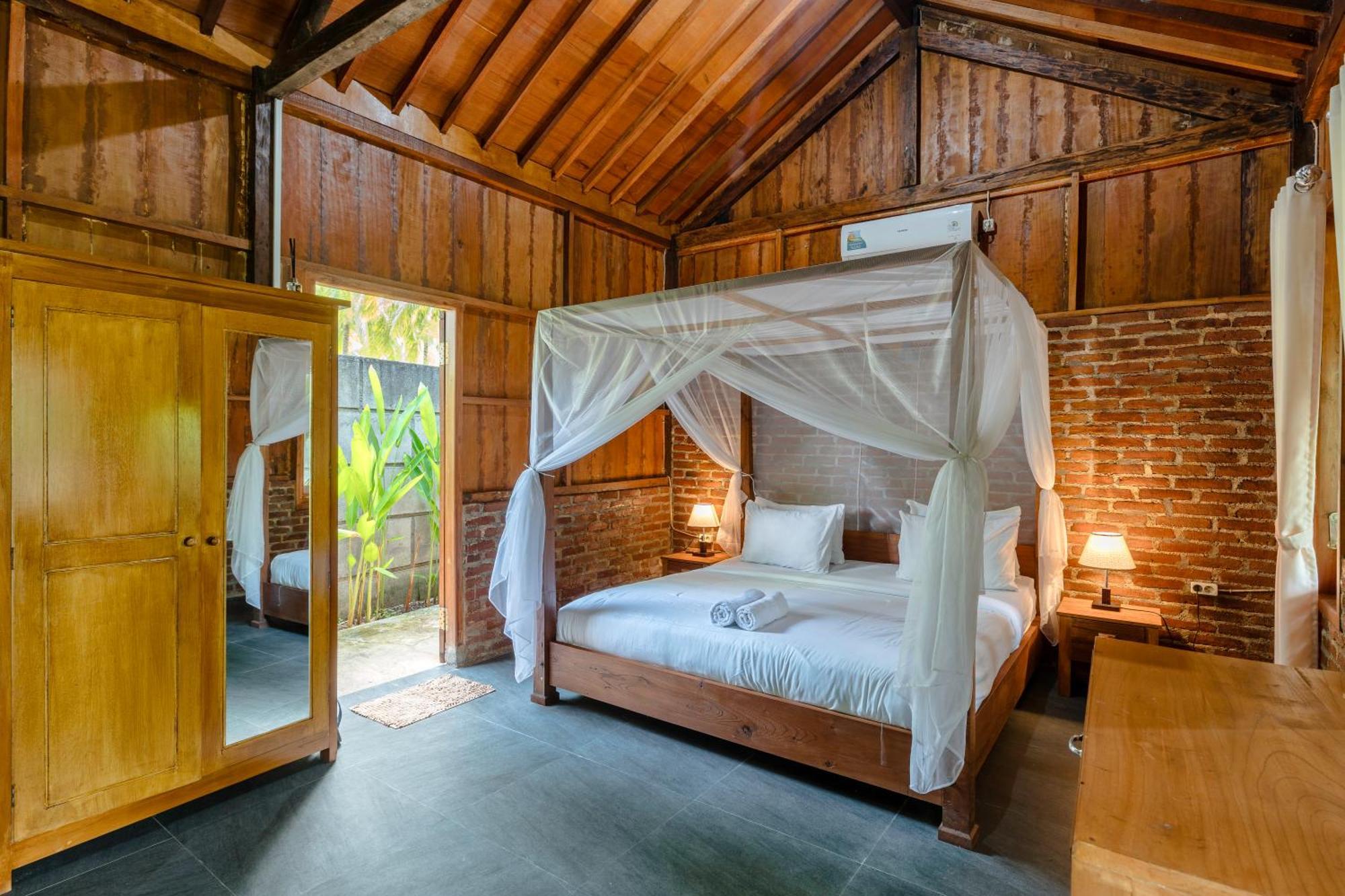 Tahlia'S Villa Sorongjukung Luaran gambar