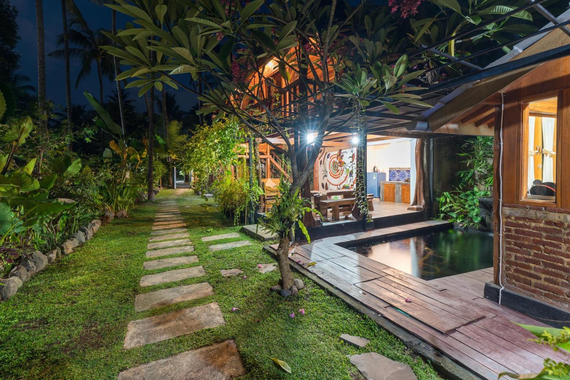 Tahlia'S Villa Sorongjukung Luaran gambar