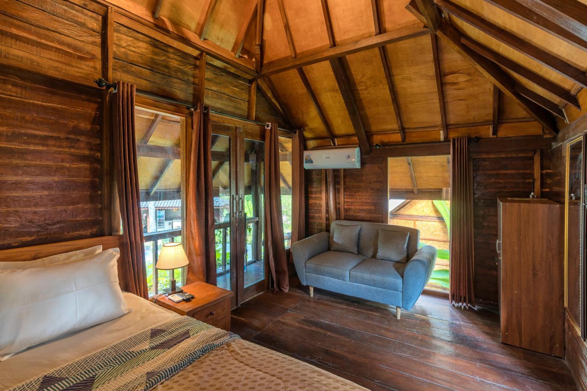 Tahlia'S Villa Sorongjukung Luaran gambar