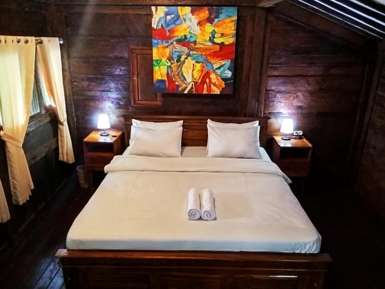 Tahlia'S Villa Sorongjukung Luaran gambar